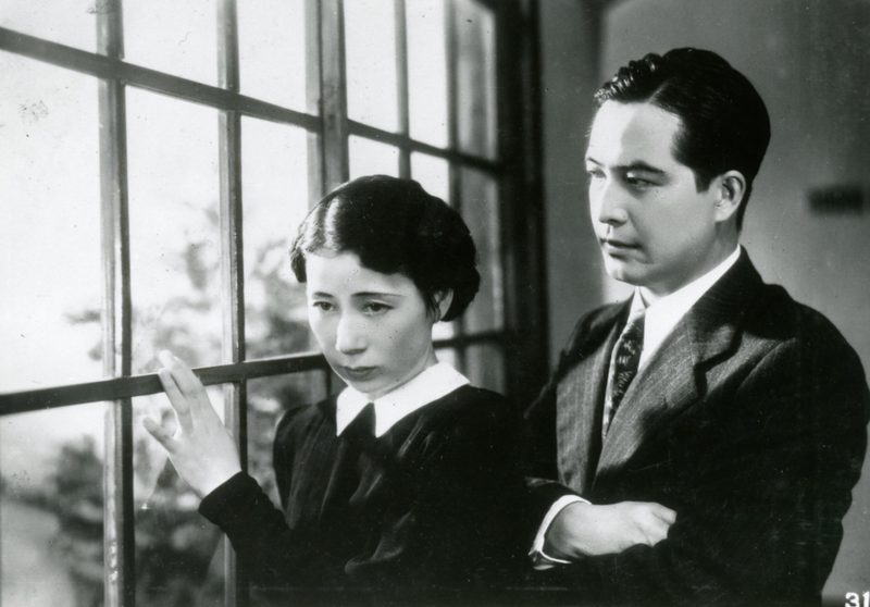 《Young People (1937 Japanese film)》(1937)