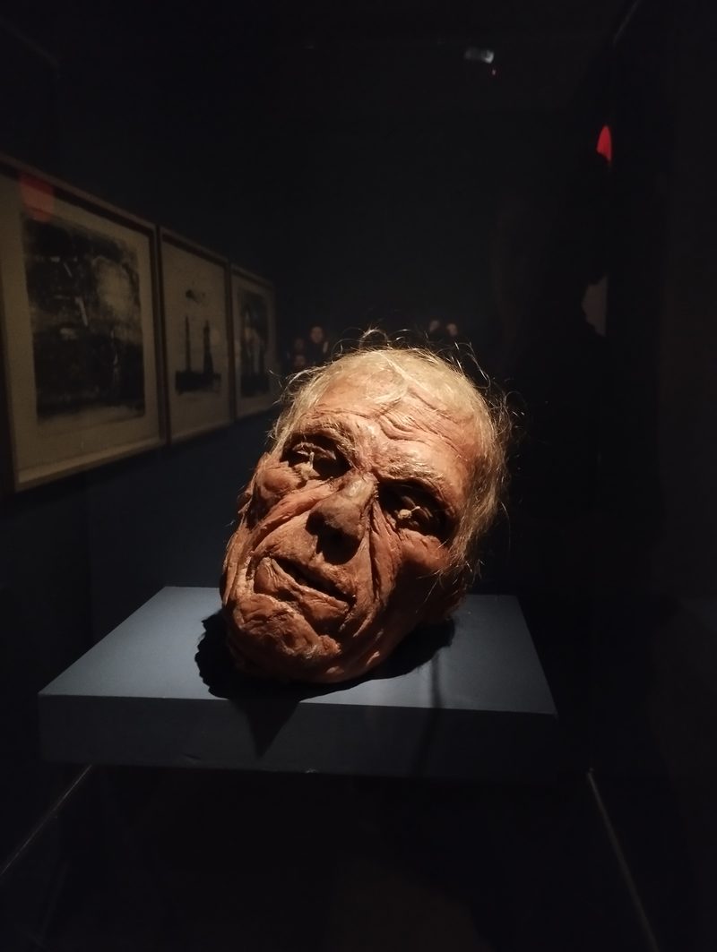The Sentinel (1992)